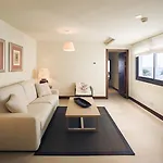 De 4*