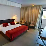 De 4*