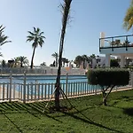 De 4*