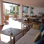 De